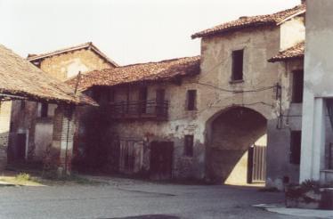 cna_invernizzi_ago2000_22.jpg (14545 byte)